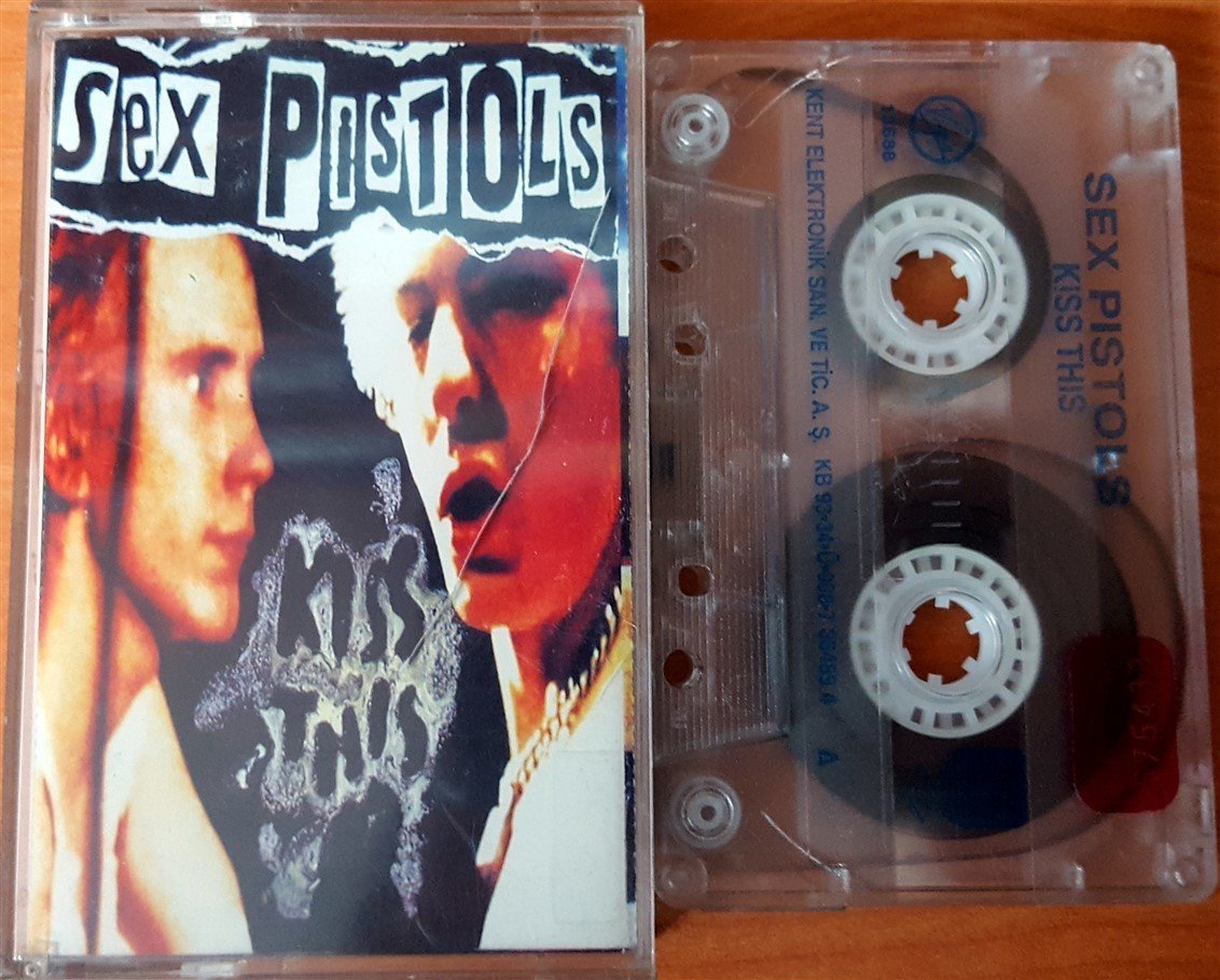 SEX PISTOLS - KISS THIS (1993) KENT CASSETTE MADE IN TURKEY ''USED''