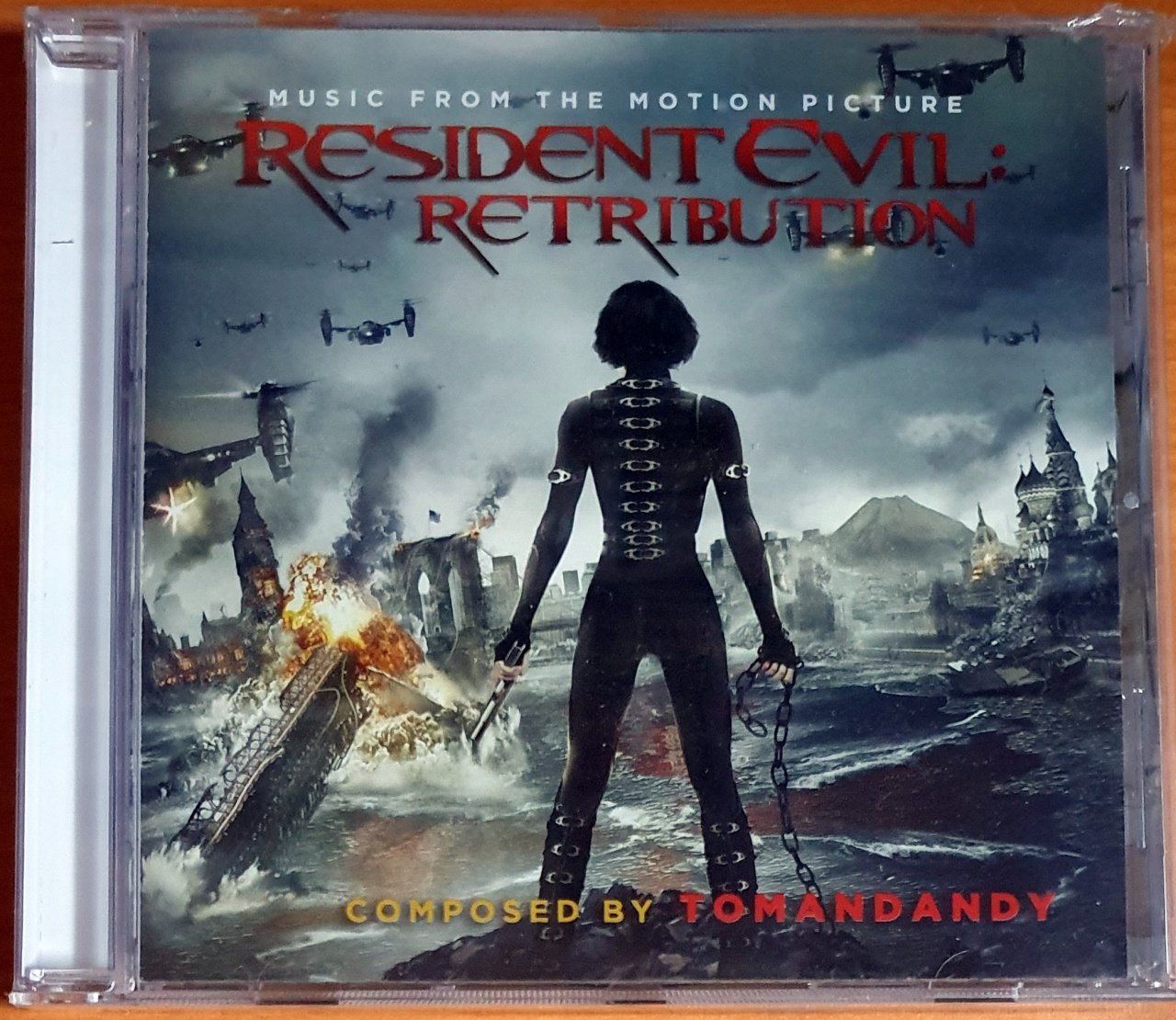 RESIDENT EVIL: RETRIBUTION SOUNDTRACK / TOMANDANDY (2012) - CD SIFIR