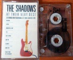 SHADOWS - AT THEIR VERY BEST (1997) RAKS CASSETTE MADE IN TURKEY ''USED''