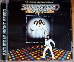 SATURDAY NIGHT FEVER SOUNDTRACK / BEE GEES, YVONNE ELLIMAN, TAVARES, DAVID SHIRE, KOOL & THE GANG, THE TRAMMPS (1977) 1995 POLYDOR CD 2.EL