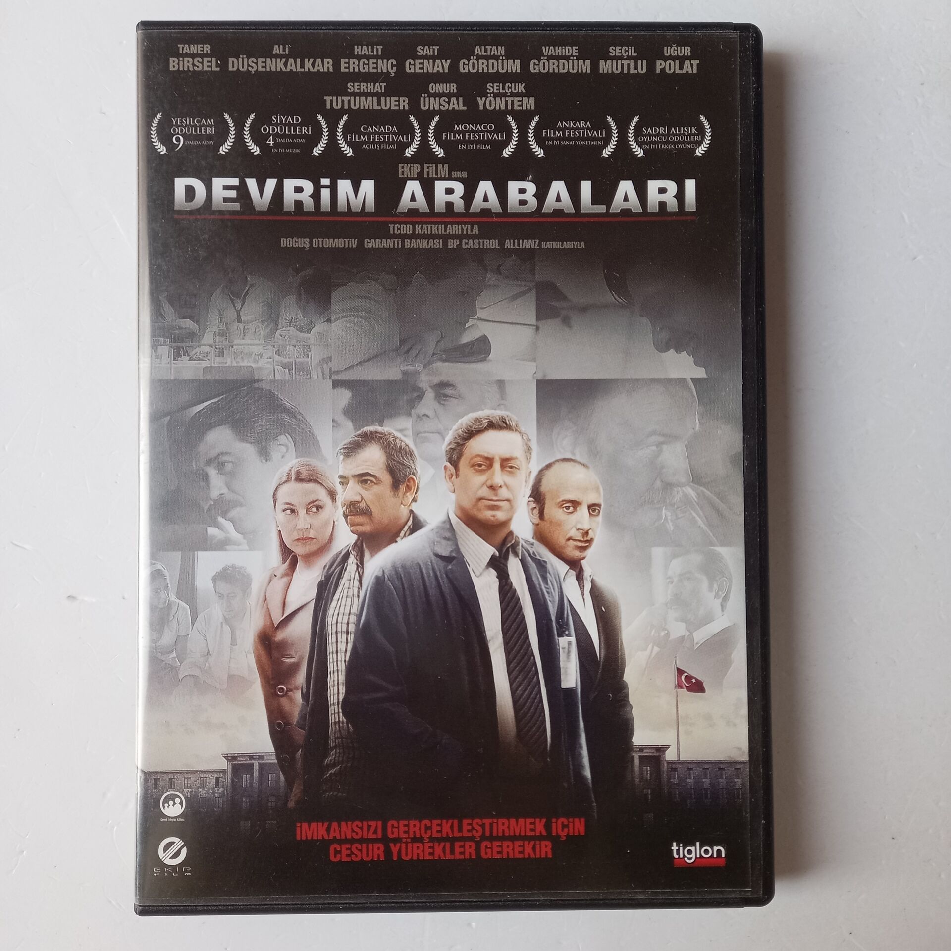 DEVRİM ARABALARI - HALİT ERGENÇ - TANER BİRSEL - ALTAN GÖRDÜM- DVD - 2.EL