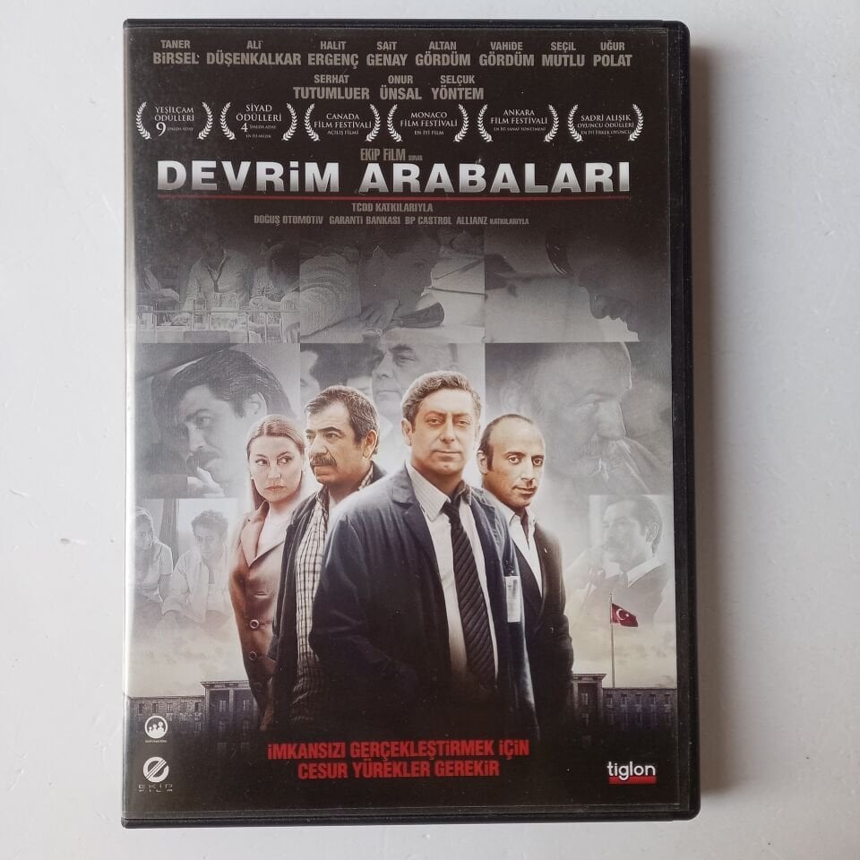 DEVRİM ARABALARI - HALİT ERGENÇ - TANER BİRSEL - ALTAN GÖRDÜM- DVD - 2.EL