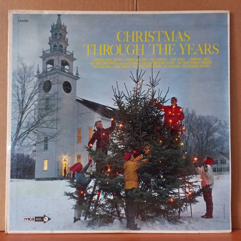 CHRISTMAS THROUGH THE YEARS / BING CROSBY, ROGER WILLIAMS, FRED WARNING, JACK JONES, LAWRENCE WELK, THE AMES BROTHERS (1969) - LP DÖNEM BASKISI SIFIR PLAK