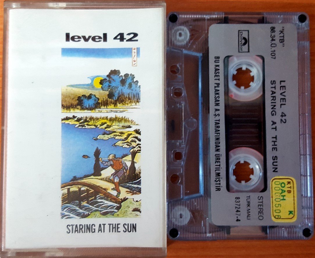 LEVEL 42 - STARING AT THE SUN (1988) PLAKSAN CASSETTE MADE IN TURKEY ''USED'' PAPER LABEL