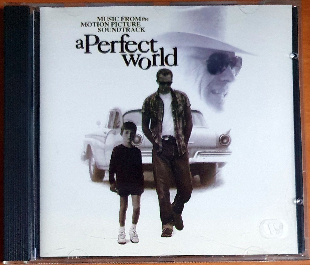 A PERFECT WORLD SOUNDTRACK / CHRIS ISAAK, PERRY COMO, DON GIBSON, JOHNNY CASH (1993) - CD 2.EL