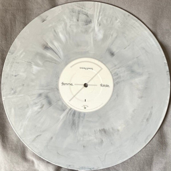 RAISED BY RAP: 50 YEARS OF HIP HOP - FUTURE, TRAVIS SCOTT, NAS, RUN DMC, WU-TANG, DOJA CAT, LIL NAS X, 21 SAVAGE,.. (2023) - 2xLP SIFIR PLAK