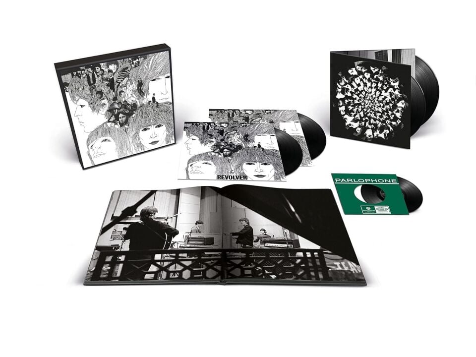 THE BEATLES - REVOLVER (1966) - 4xLP 1x7'' 45 RPM SINGLE + 100 PAGES HARDBACK BOOK DELUIXE BOX SET SIFIR PLAK