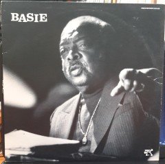 COUNT BASIE - BASIE (1986) - 2.EL PLAK