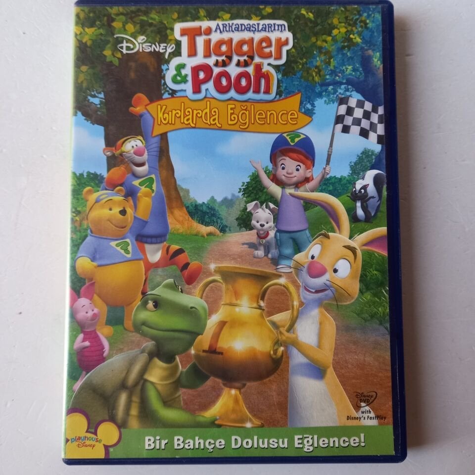 ARKADAŞLARIM TIGGER & POOH - KIRLARDA EĞLENCE - DVD 2.EL