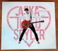 KENAN DOĞULU AŞKA TÜRLÜ ŞEYLER - CD 2.EL