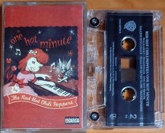 RED HOT CHILI PEPPERS - ONE HOT MINUTE (1995) - KASET MADE IN GERMANY 2.EL