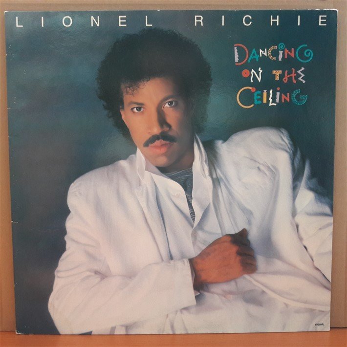 LIONEL RICHIE - DANCING ON THE CEILING (1985) - 2.EL PLAK