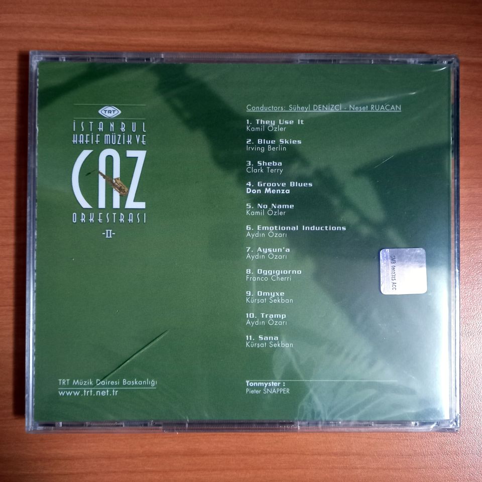 İSTANBUL HAFİF MÜZİK VE CAZ ORKESTRASI II / TRT ARŞİV SERİSİ - CD SIFIR