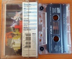 THE AVENGERS: THE ALBUM SOUNDTRACK / DISHWALLA, RONI SIZE, SUGAR RAY, GRACE JONES (1998) BALET KASET 2.EL