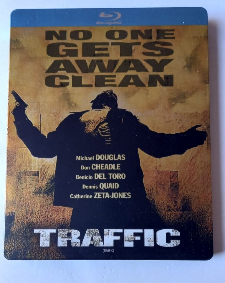 TRAFFIC - MICHAEL DOUGLAS, BENICIO DEL TORO, CATHERINE ZETA JONES - YÖN.: SEVEN SODERBERGH - BLU-RAY  STEELBOOK METAL KUTU 2.EL