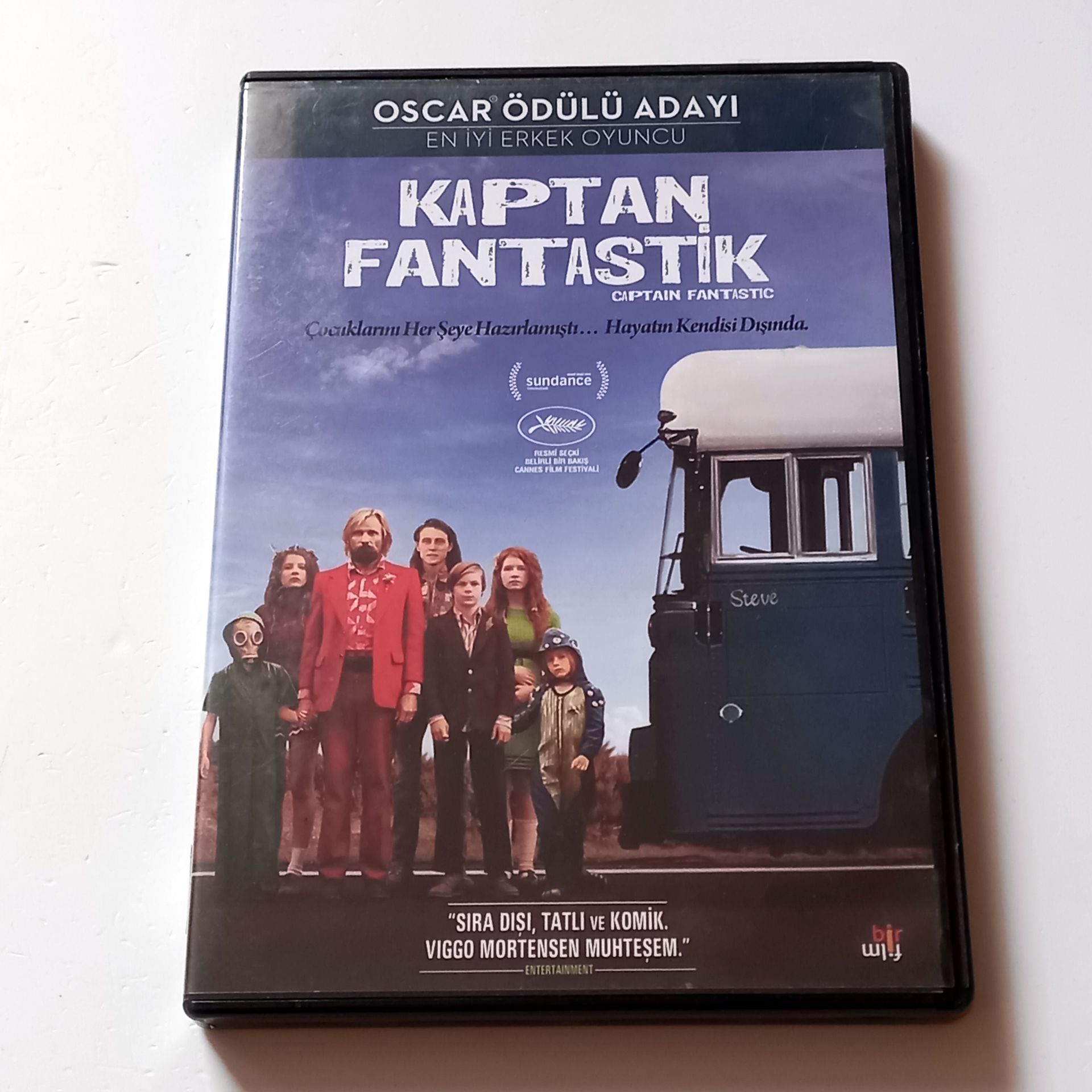 KAPTAN FANTASTİK - CAPTAIN FANTASTIC - VIGGO MORTENSEN, FRANK LANGELLA, KATHRYN HAHN, YÖN.: MATT ROSS - DVD 2.EL