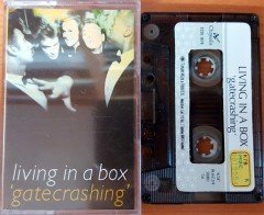 LIVING IN A BOX - GATECRASHING (1989) TOPKAPI CASSETTE MADE IN TURKEY ''USED'' PAPER LABEL