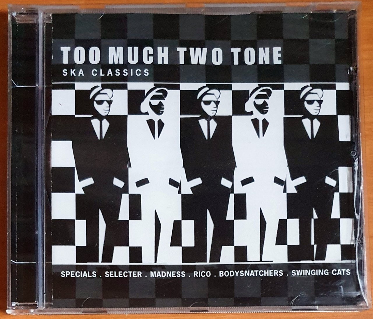 TOO MUCH TWO TONE / SPECIALS, SELECTER, MADNESS, RICO, BODYSNATCHERS, SWINGING CATS (2000) - CD 2.EL