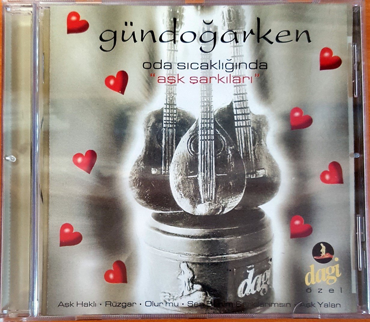 GÜNDOĞARKEN - ODA SICAKLIĞINDA ''AŞK ŞARKILARI'' (2001) DAGİ PROMO CD 2.EL