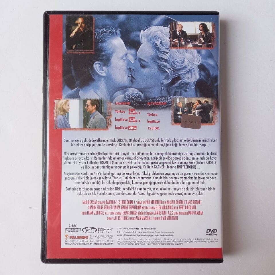 TEMEL İÇGÜDÜ - BASIC INSTINCT- MICHAEL DOUGLAS - SHARON STONE - PAUL VERHOEVEN - DVD 2.EL