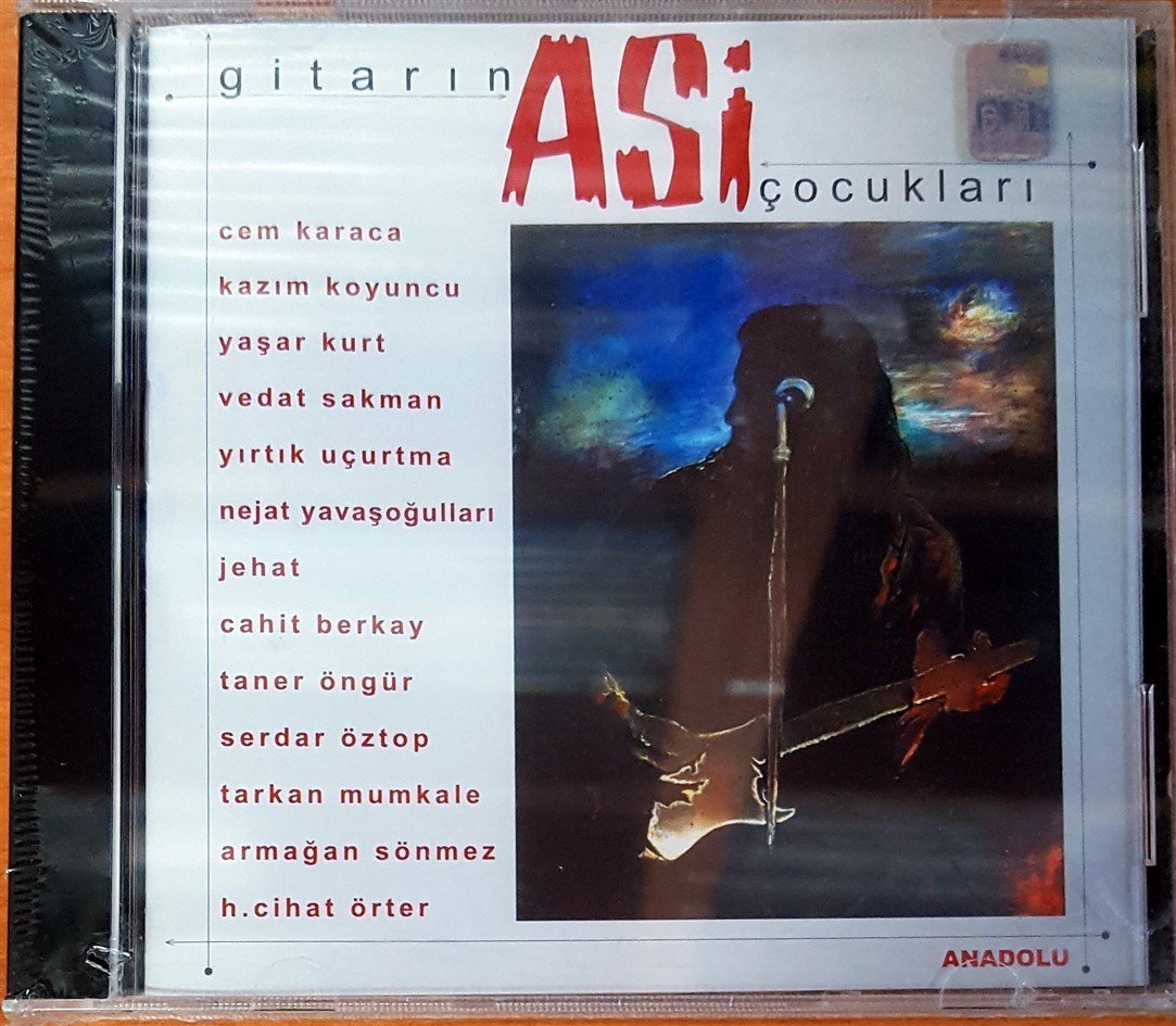 GİTARIN ASİ ÇOCUKLARI / CEM KARACA KAZIM KOYUNCU YAŞAR KURT VEDAT SAKMAN CD SIFIR