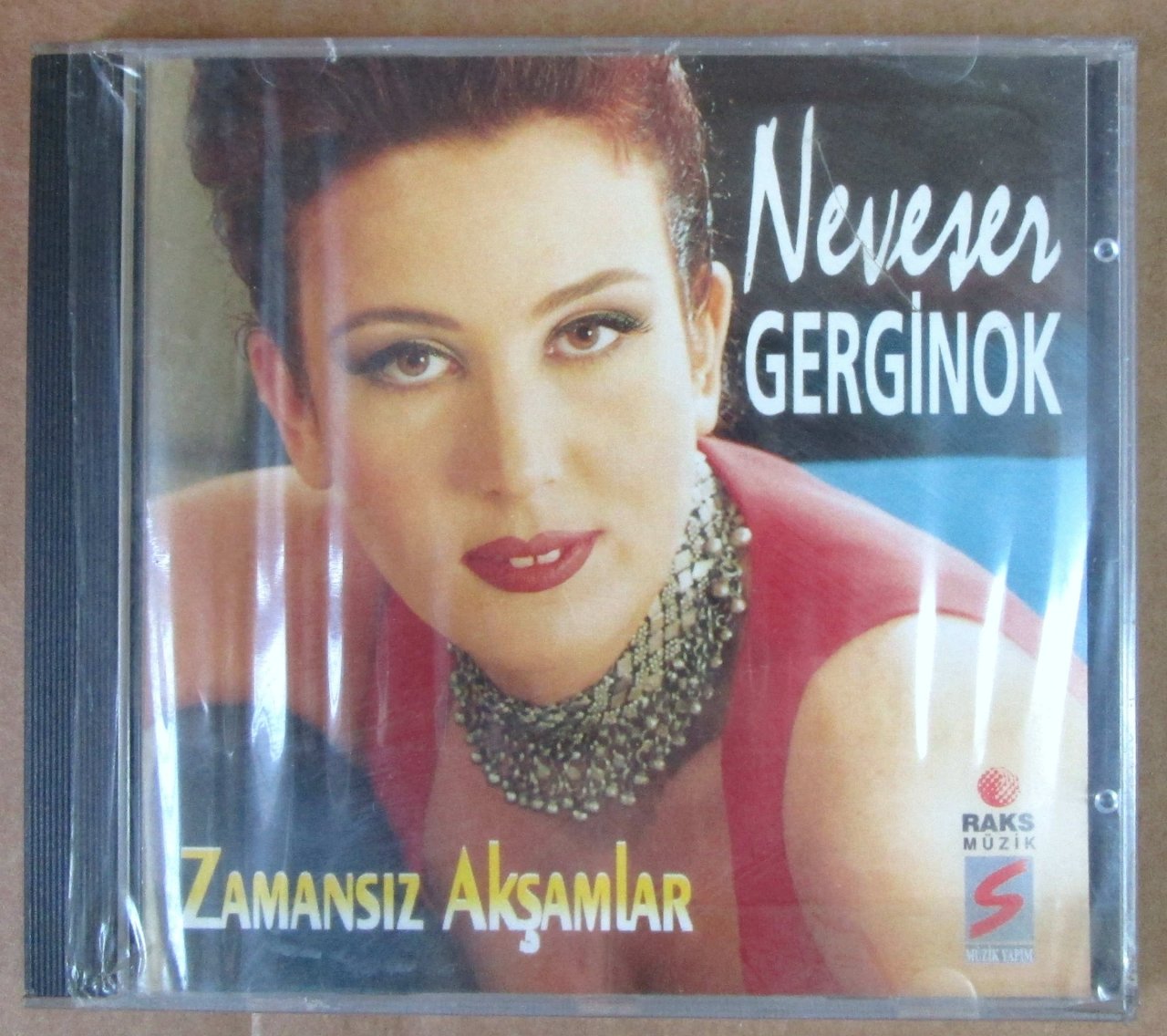 NEVESER GERGİNOK - ZAMANSIZ AKŞAMLAR CD SIFIR