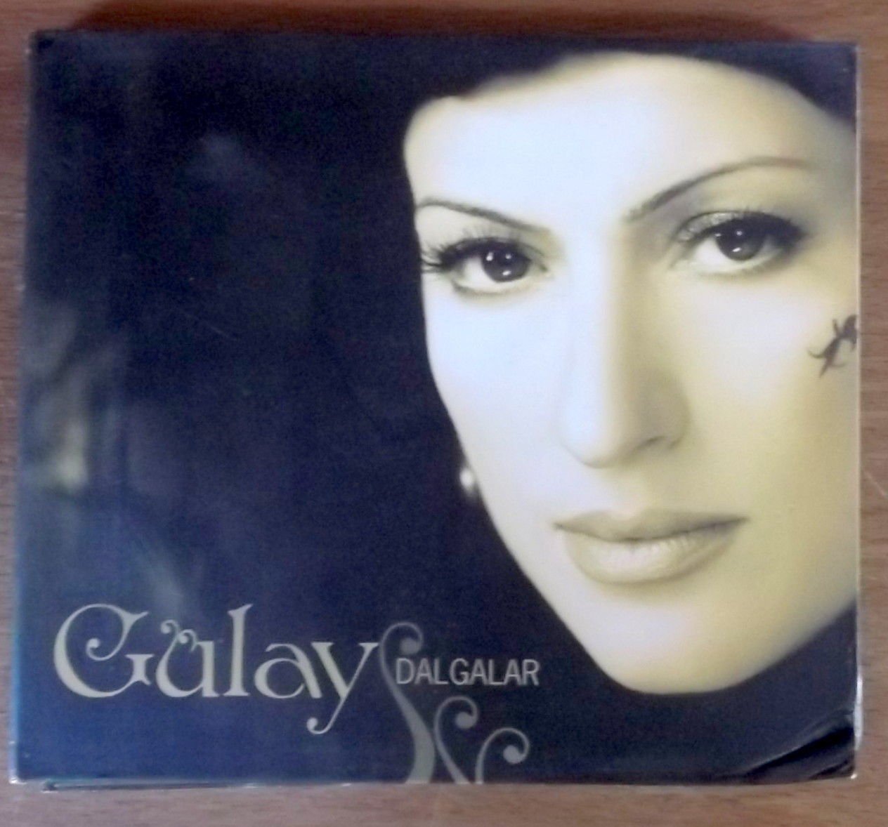 GÜLAY DALGALAR 2006 2CD 2.EL