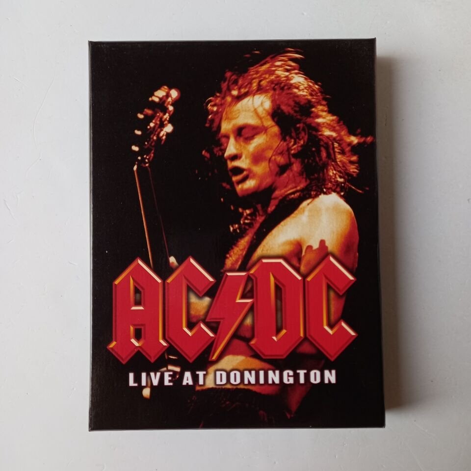 AC/DC - LIVE AT DONINGTON - DVD 2.EL