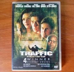 TRAFFIC - TRAFİK - MICHAEL DOUGLAS - BENICIO DEL TORO - CATHERINE ZETA-JONES - STEVEN SODERBERGH - DVD 2.EL