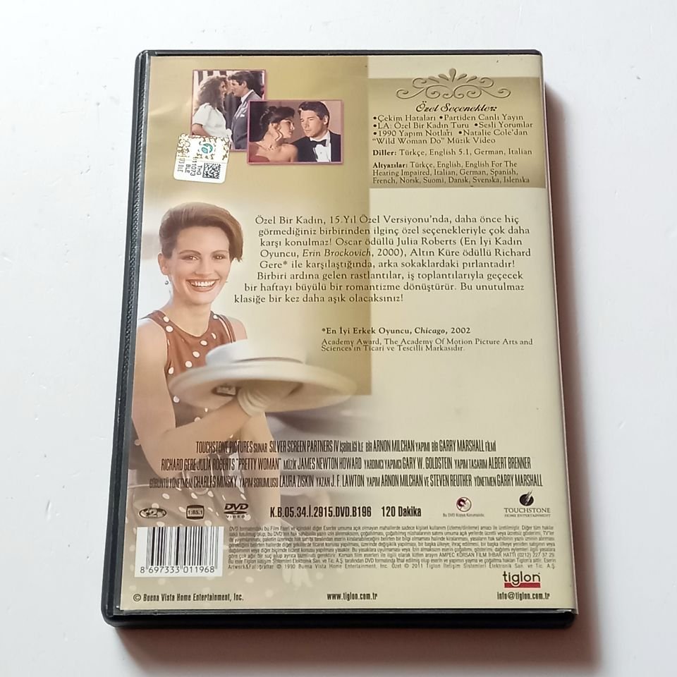 PRETTY WOMAN - ÖZEL BİR KADIN - RICHARD GERE, JULIA ROBERTS, YÖN.: GARRY MARSHALL - DVD 15.YIL ÖZEL VERSİYONU 2.EL