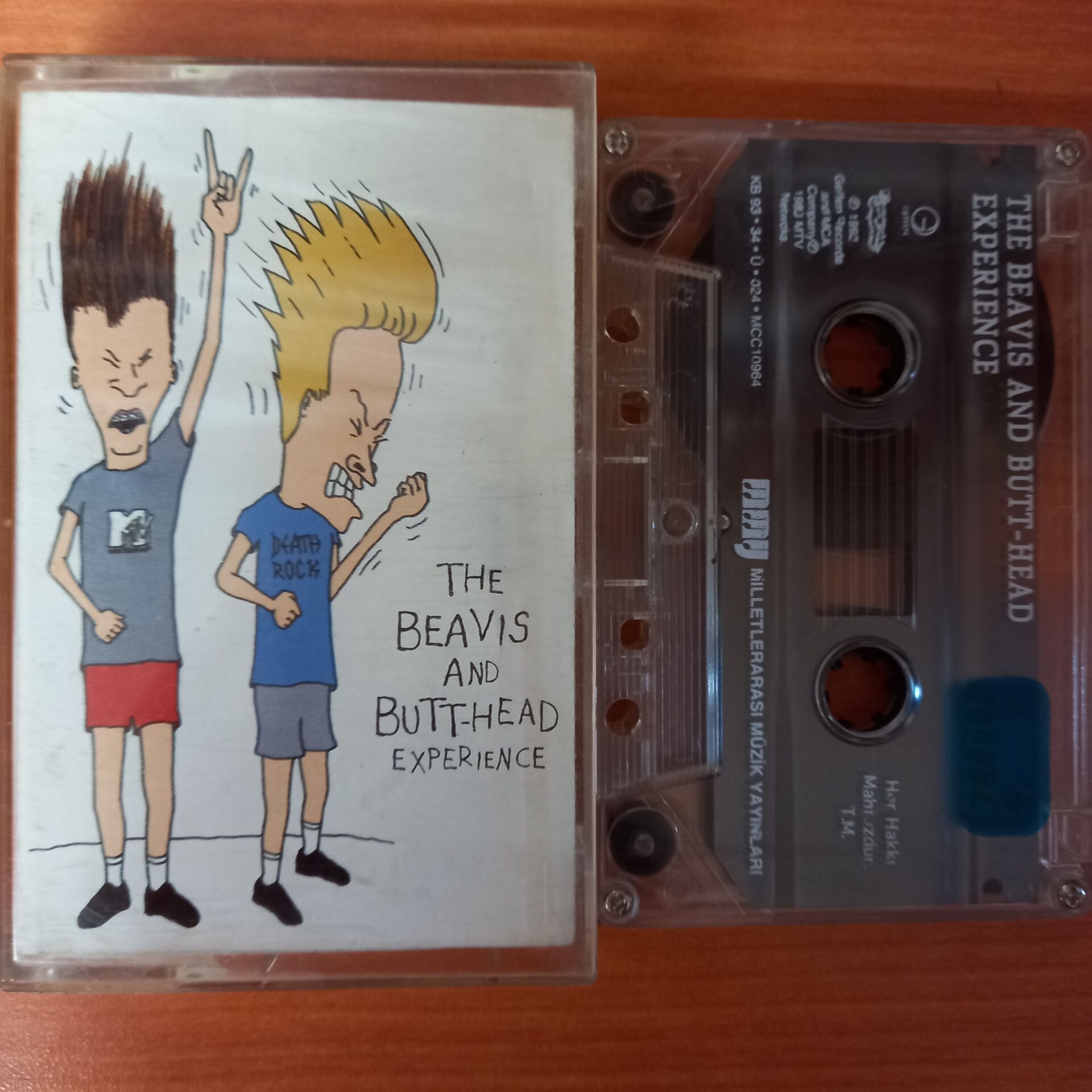 THE BEAVIS AND BUTT-HEAD EXPERIENCE / NIRVANA, ANTHRAX, BEAVIS AND BUTT HEAD, MEGADETH, AEROSMITH (1993) - KASET 2.EL