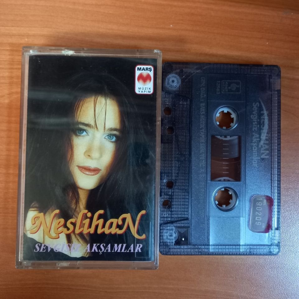 NESLİHAN - SEVGİSİZ AKŞAMLAR (1994) - KASET 2.EL