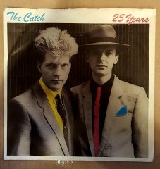 THE CATCH - 25 YEARS /VOICES 7'' 45 DEVİİR 2.EL PLAK