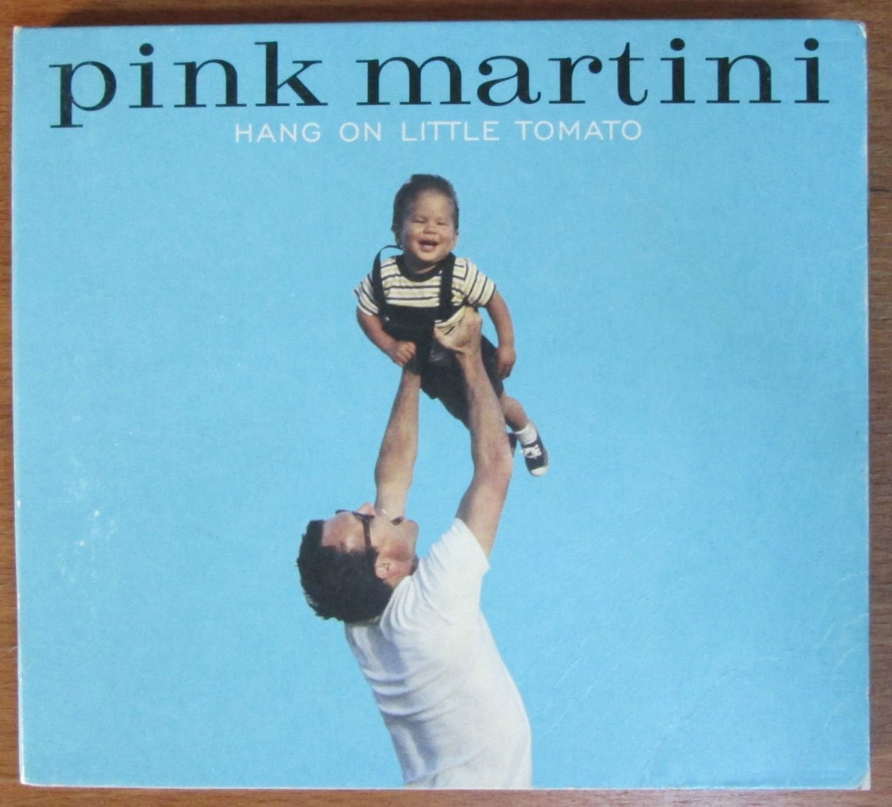 PINK MARTINI - HANG ON LITTLE TOMATO - CD 2.EL