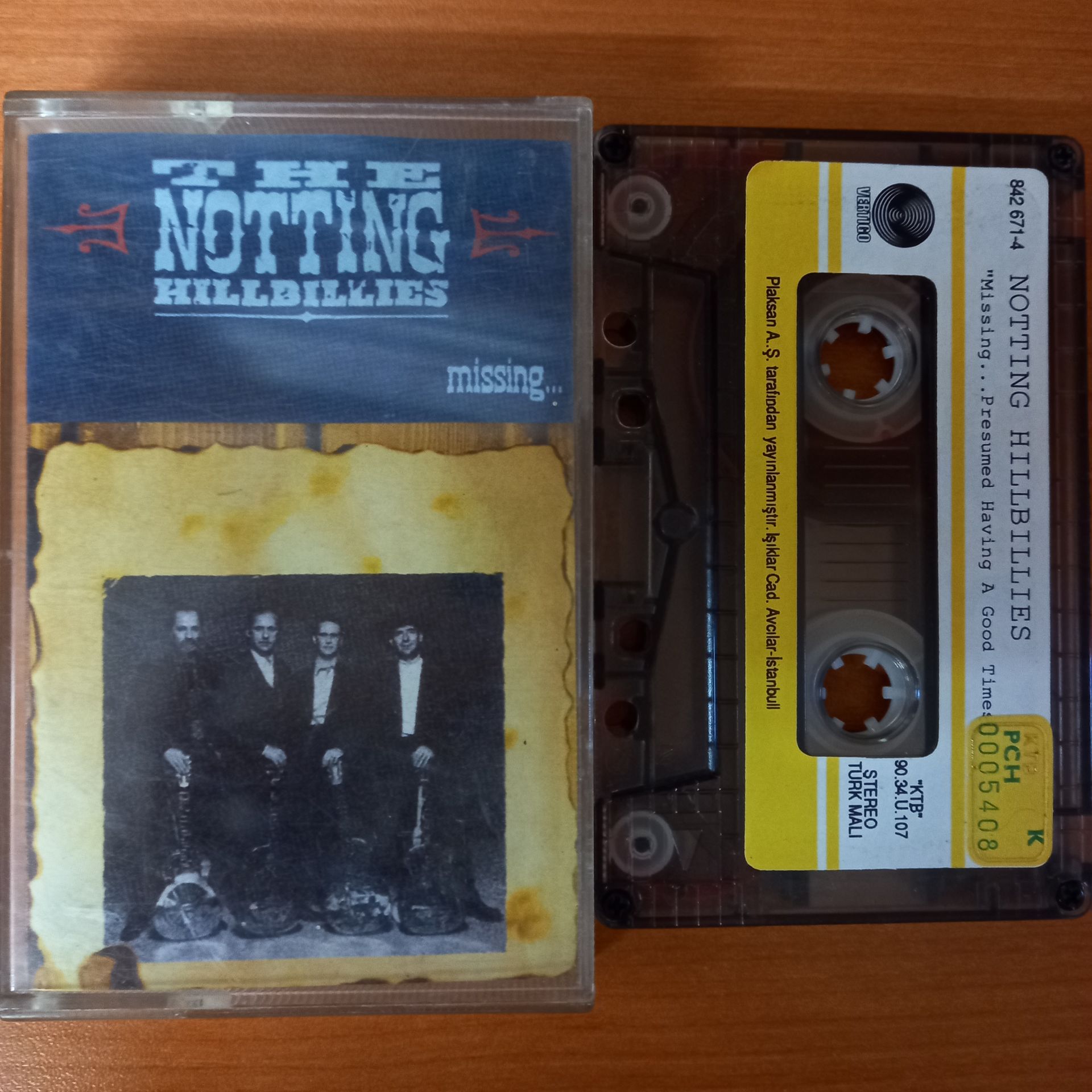 THE NOTTING HILLBILLIES - MISSING... PRESUMED HAVING A GOOD TIME (1990) - KASET 2.EL