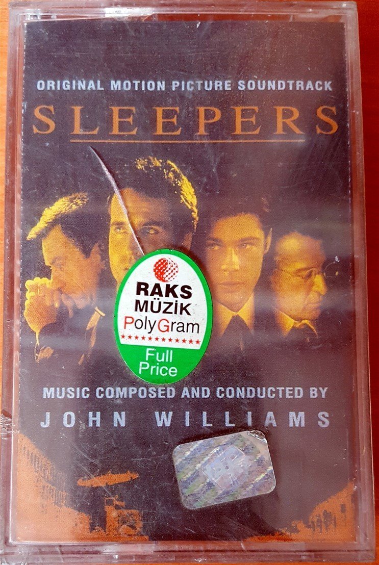 SLEEPERS - SOUNDTRACK (1996) RAKS CASSETTE MADE IN TURKEY ''NEW''