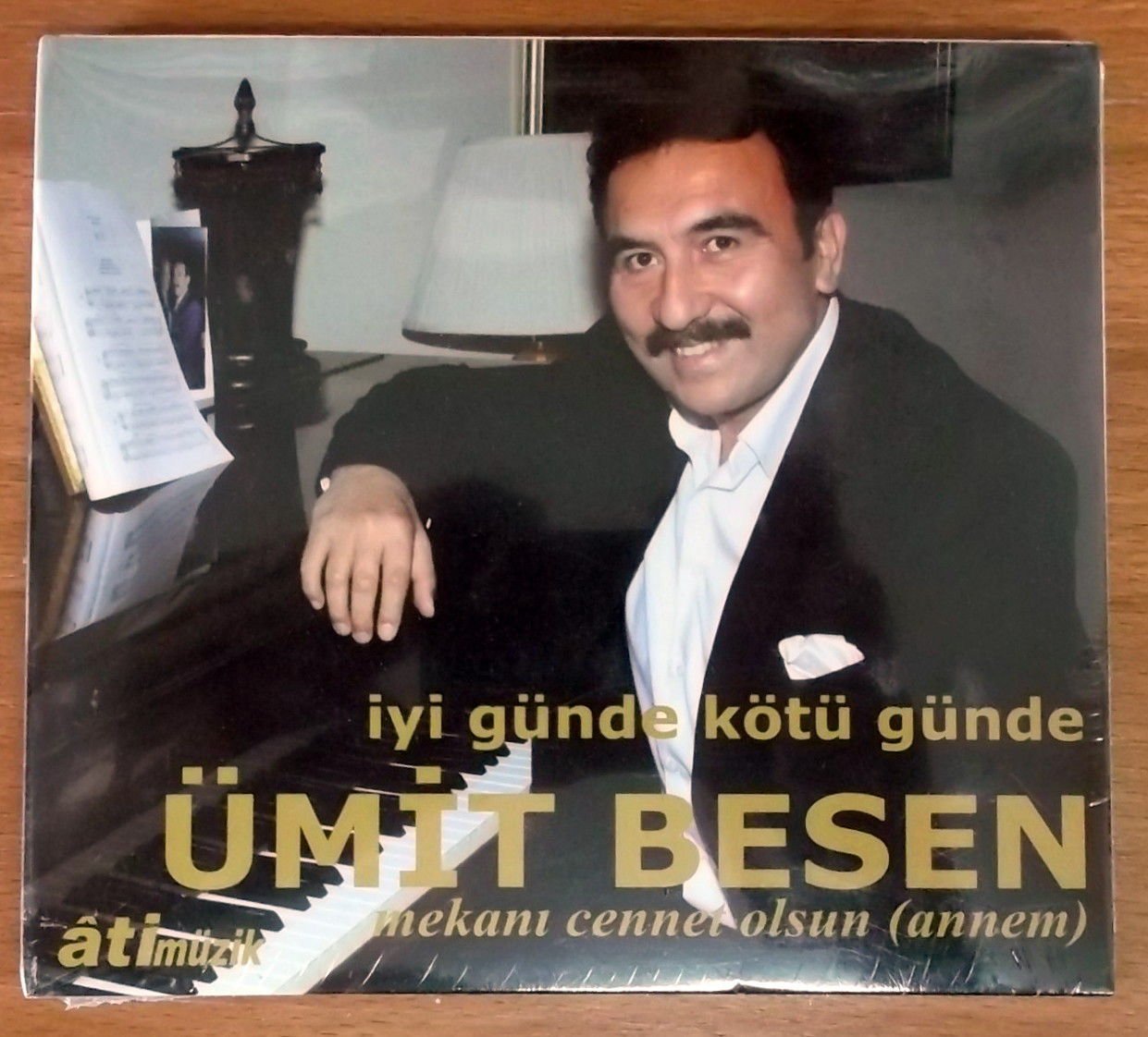 ÜMİT BESEN - İYİ GÜNDE KÖTÜ GÜNDE - CD SIFIR
