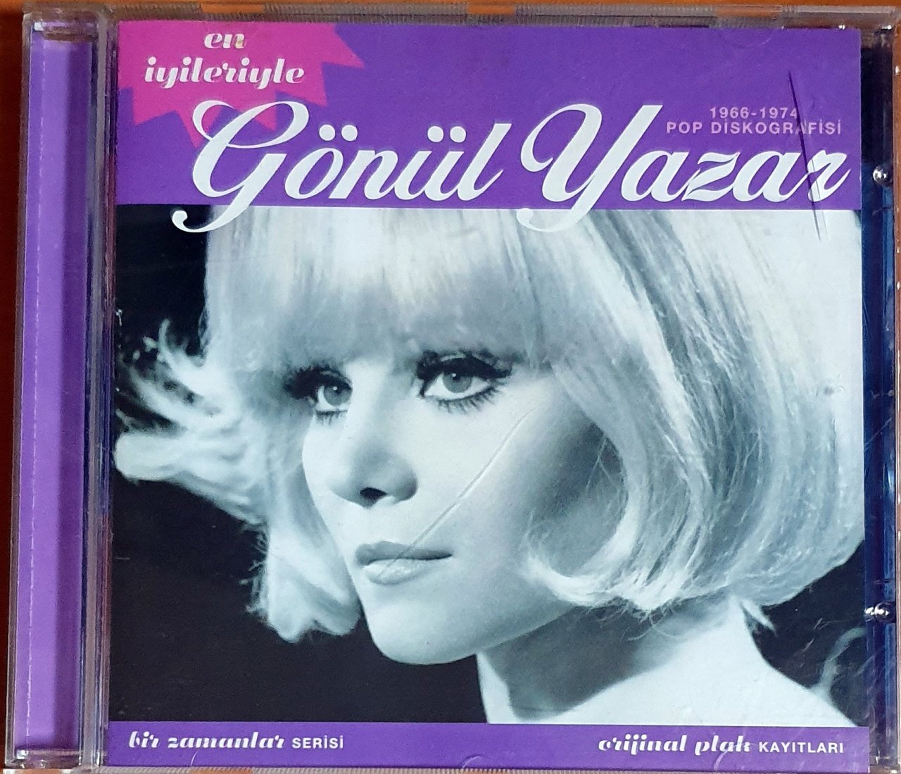 GÖNÜL YAZAR - EN İYİLERİYLE / BİR ZAMANLAR SERİSİ / 1966-1974 POP DİSKOGRAFİSİ (2006) - CD OSSİ MÜZİK 2.EL