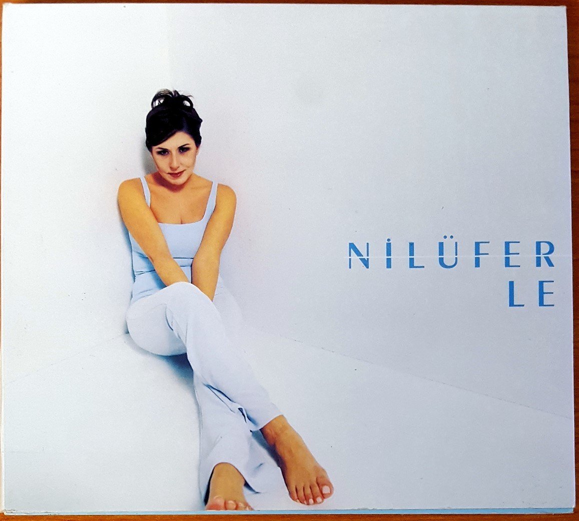 NİLÜFER - NİLÜFER'LE CD 2.EL