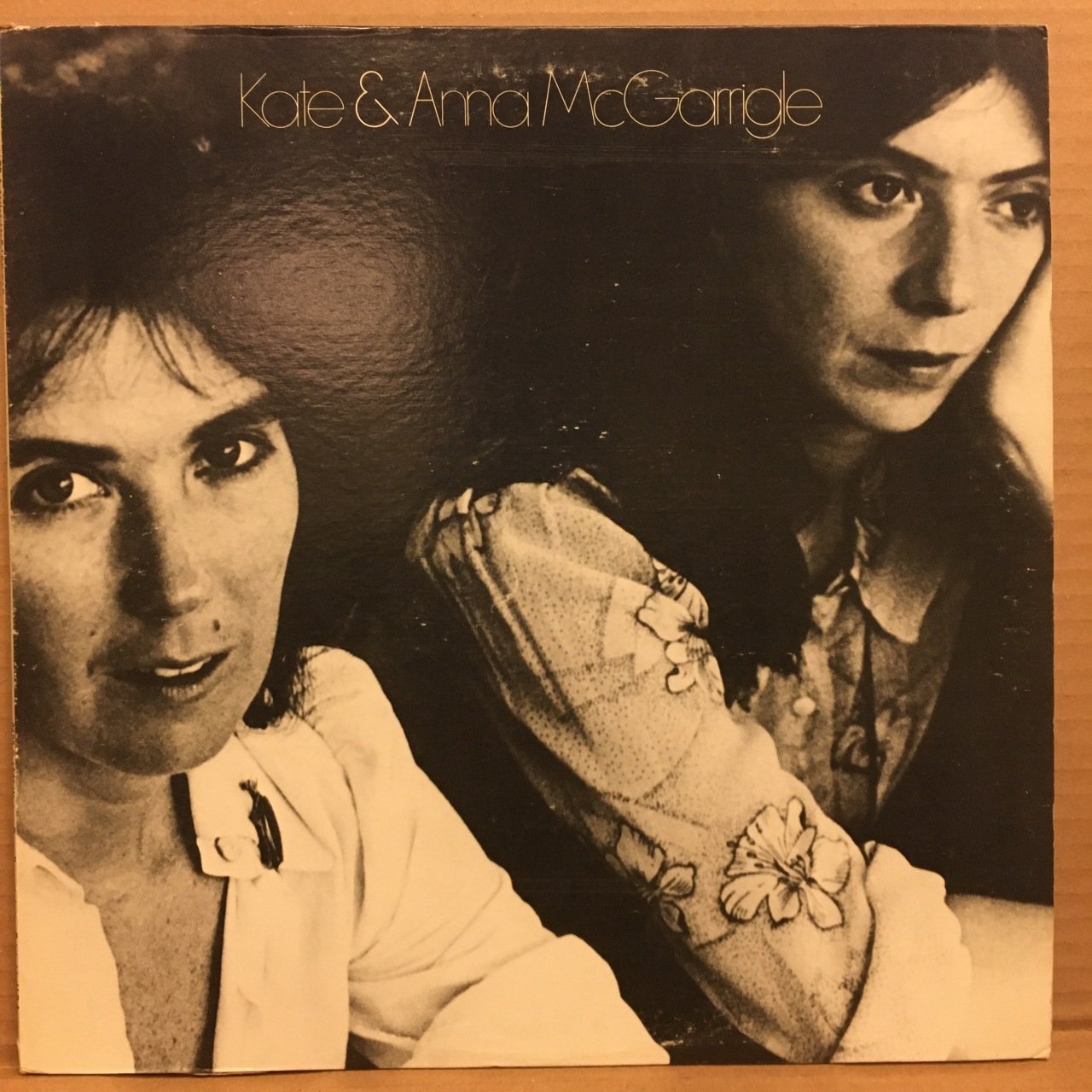 KATE & ANNA McGARRIGLE- KATE & ANNA McGARRIGLE (1975) - LP 2.EL PLAK
