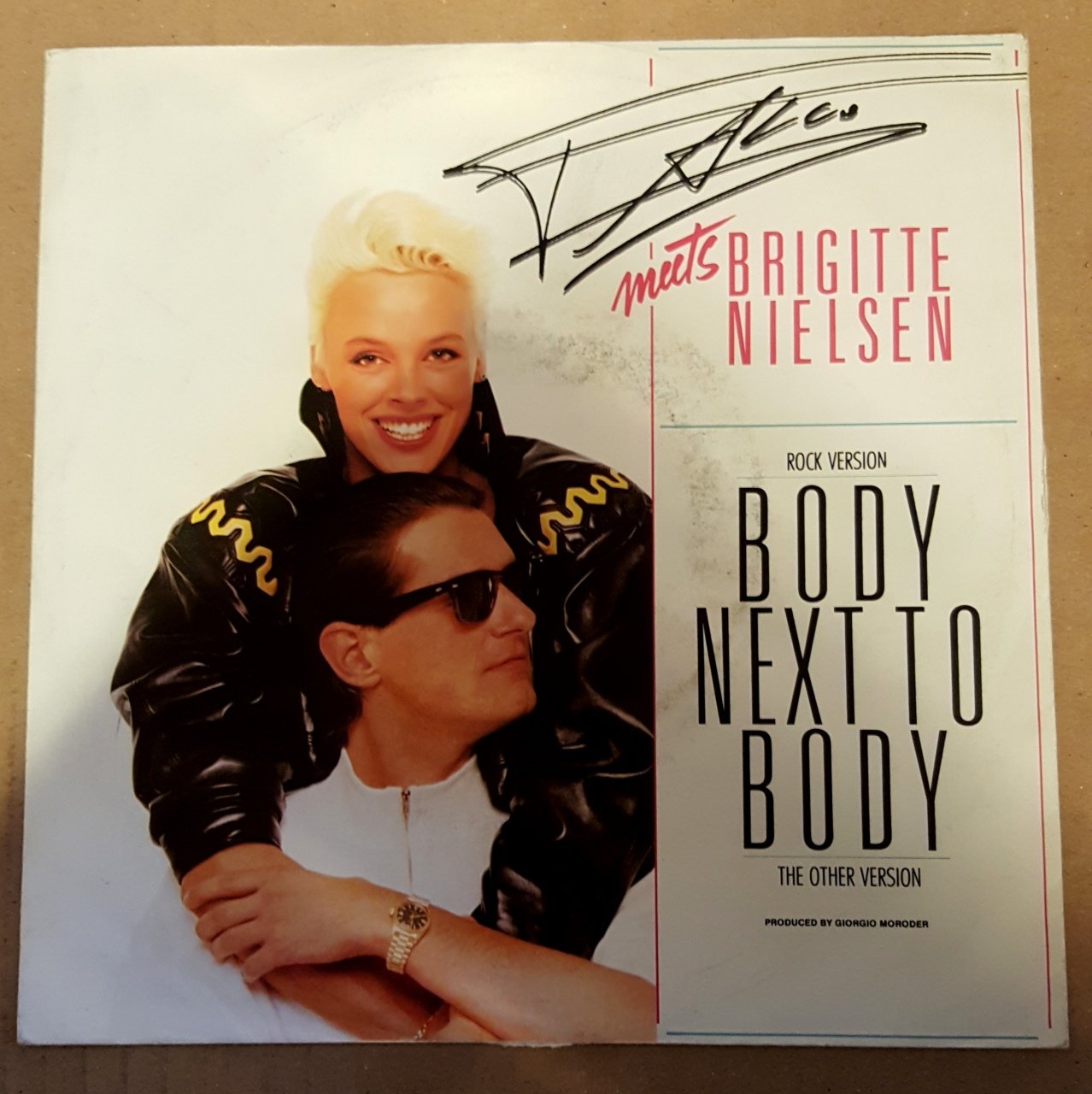 FALCO MEETS BRIGITTE NIELSEN  - BODY NEXT TO BODY 7'' 45 DEVİR 2.EL PLAK