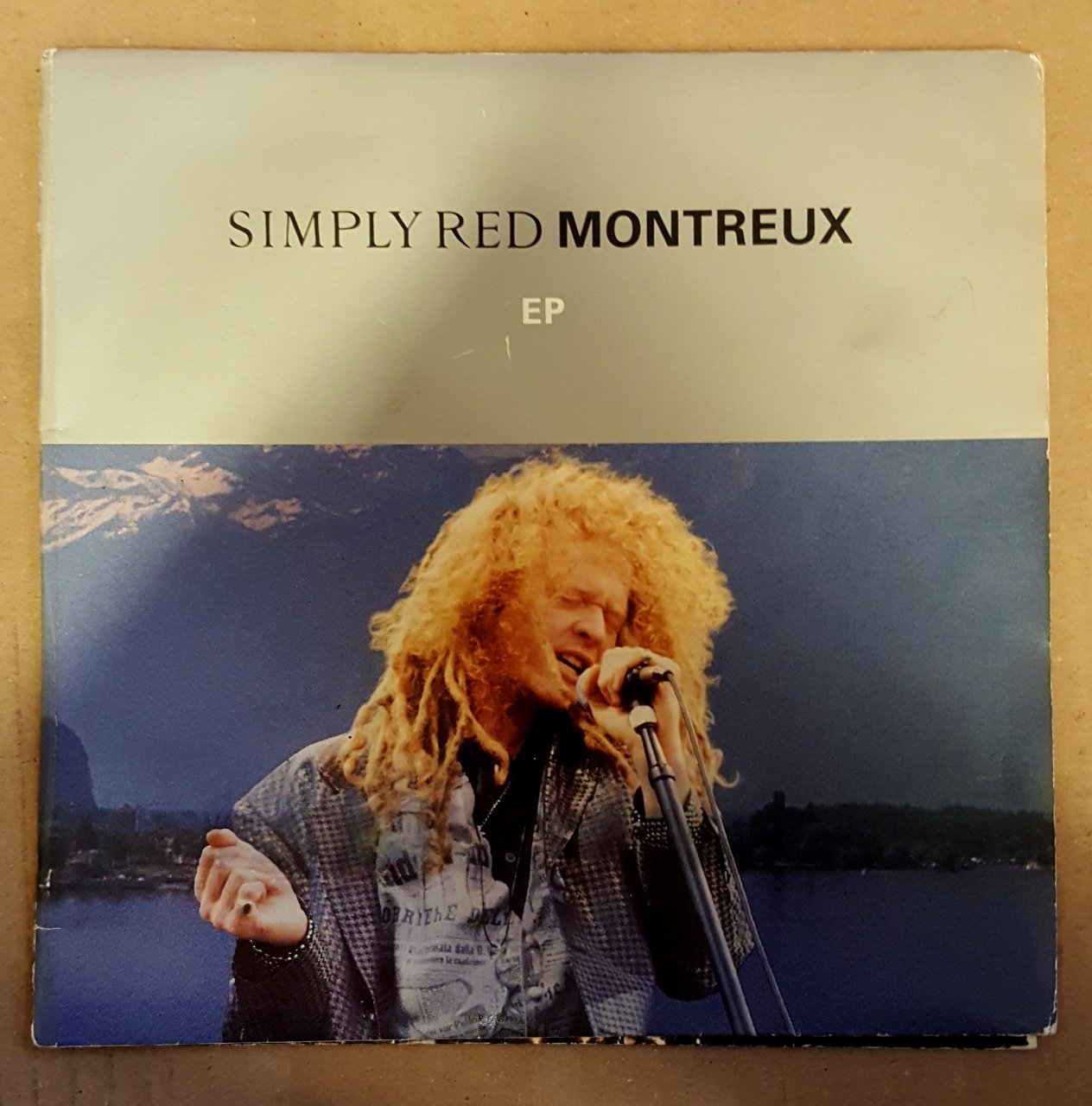 SIMPLY RED - MONTREUX E.P - 7'' 33 DEVİR 2.EL PLAK