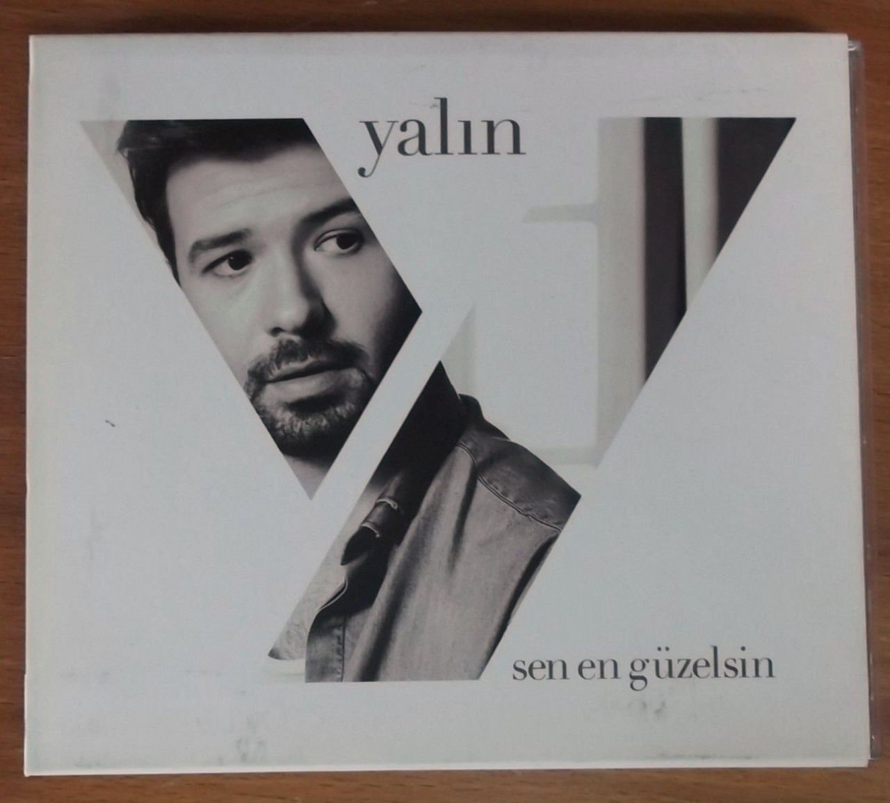 YALIN - SEN EN GÜZELSİN CD 2.EL