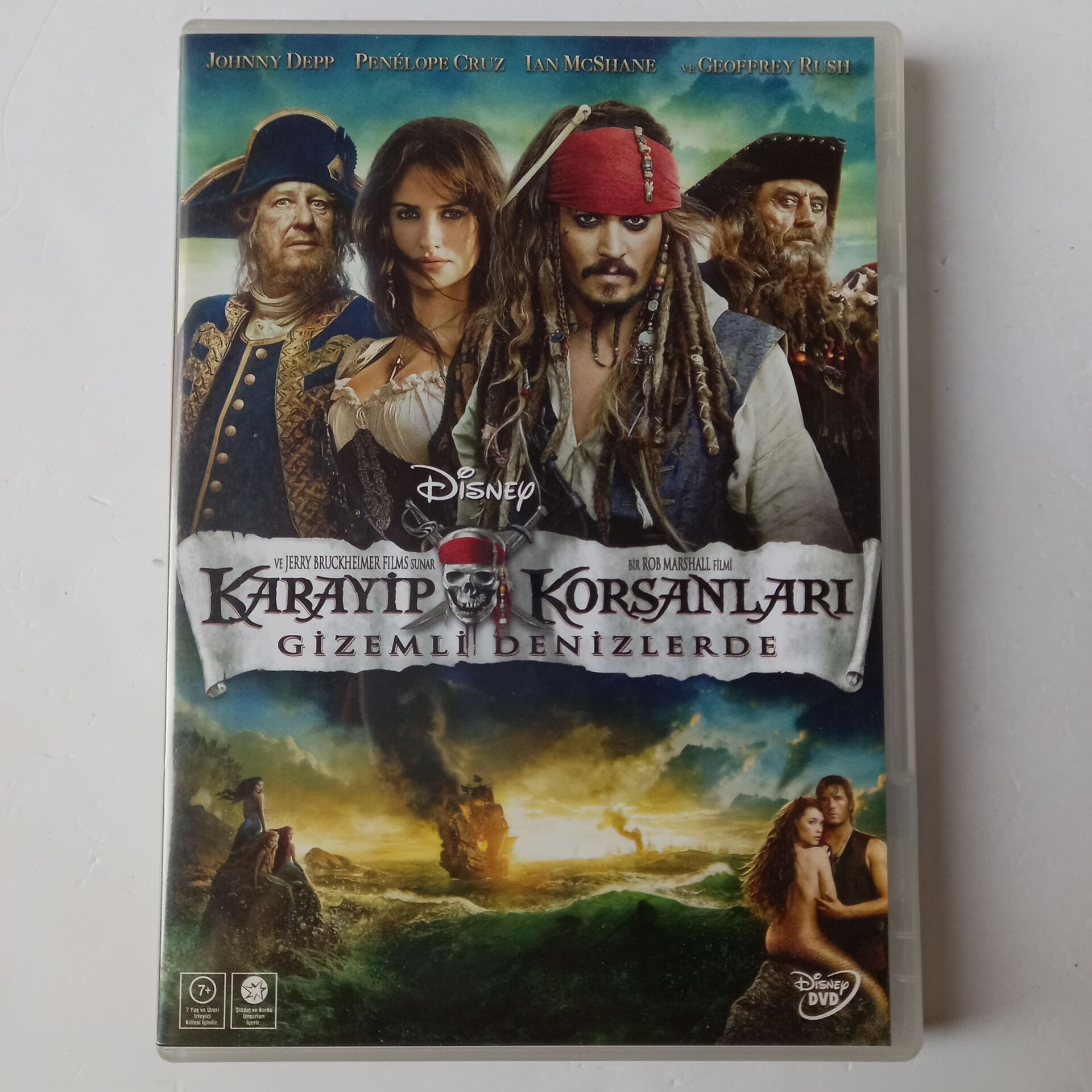 KARAYIP KORSANLARI GİZEMLİ DENİZLERDE - JOHNNY DEPP - PENELOPE CRUZ - DVD 2.EL