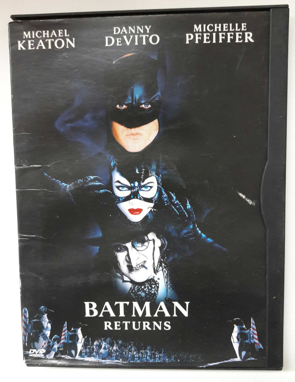 BATMAN RETURNS - BATMAN DÖNÜYOR - MICHAEL KEATON - DANNY DeVITO - TIM BURTON - SNAPCASE DVD 2.EL