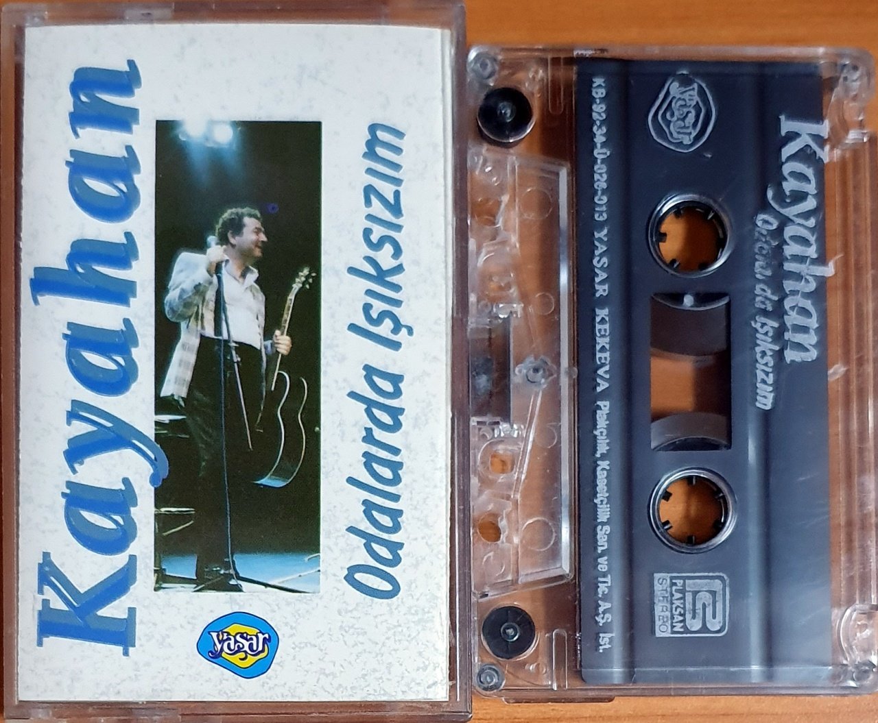 KAYAHAN - ODALARDA IŞIKSIZIM (1992) - KASET YAŞAR KEKEVA 2.EL