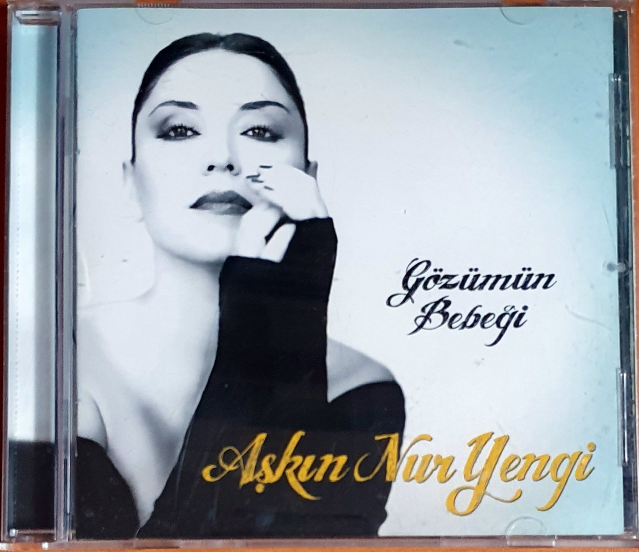 AŞKIN NUR YENGİ - GÖZÜMÜN BEBEĞİ - CD PROMO EMRE GRAFSON 2.EL