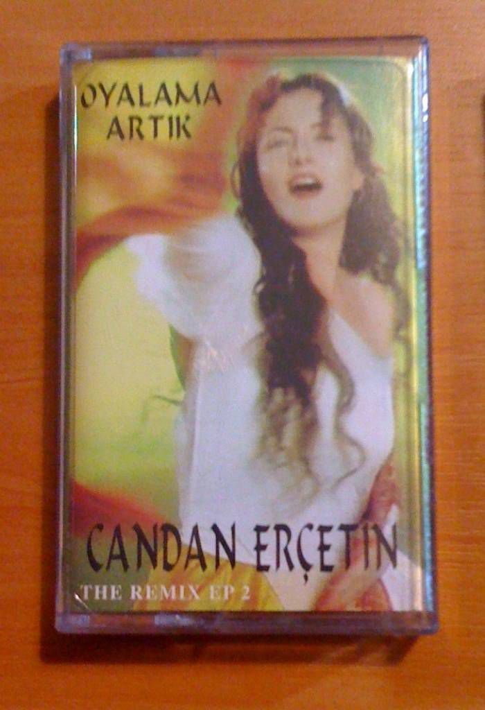 CANDAN ERÇETİN - OYALAMA ARTIK REMIX EP KASET 2.EL