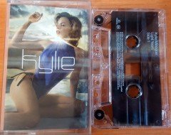 KYLIE MINOGUE - LIGHT YEARS (2000) MADE IN EU KASET 2.EL