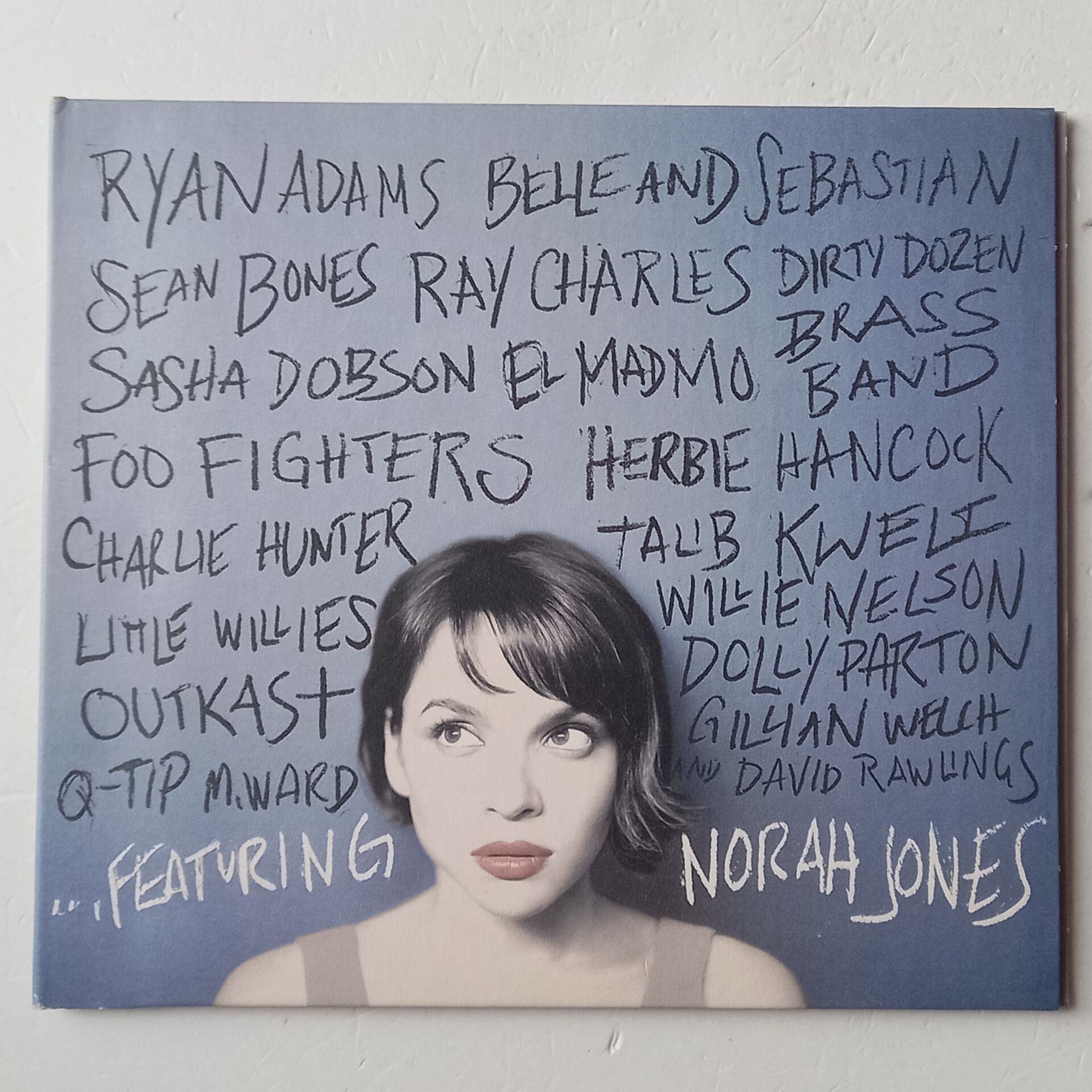 NORAH JONES – ...FEATURING (2010) - CD 2.EL